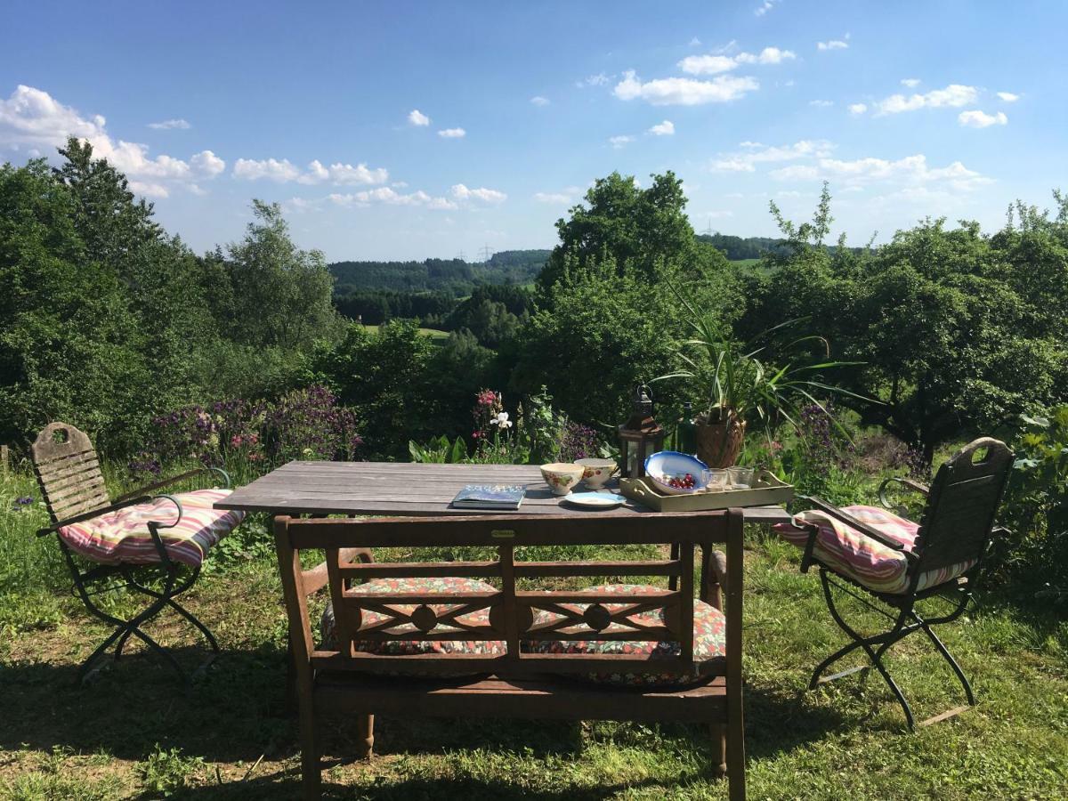 Kleine Villa Im Wilden Garten Gummersbach Bagian luar foto